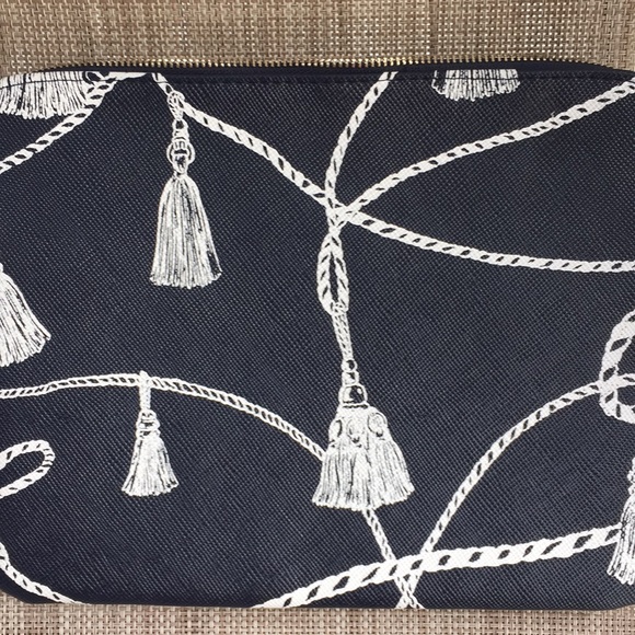 Chico’s iPad, cosmetics, purse bag tote- tassel - Picture 6 of 8